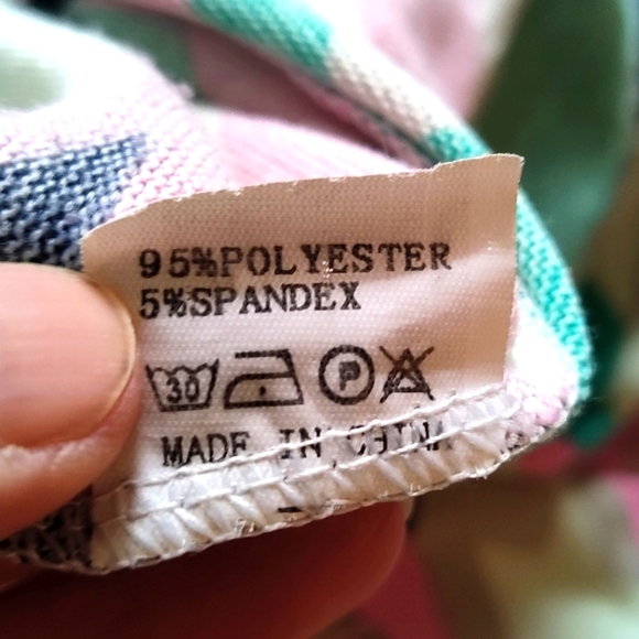 SOLD-Vintage 90s Flared Sweater - Sz M - Picture 4 of 7